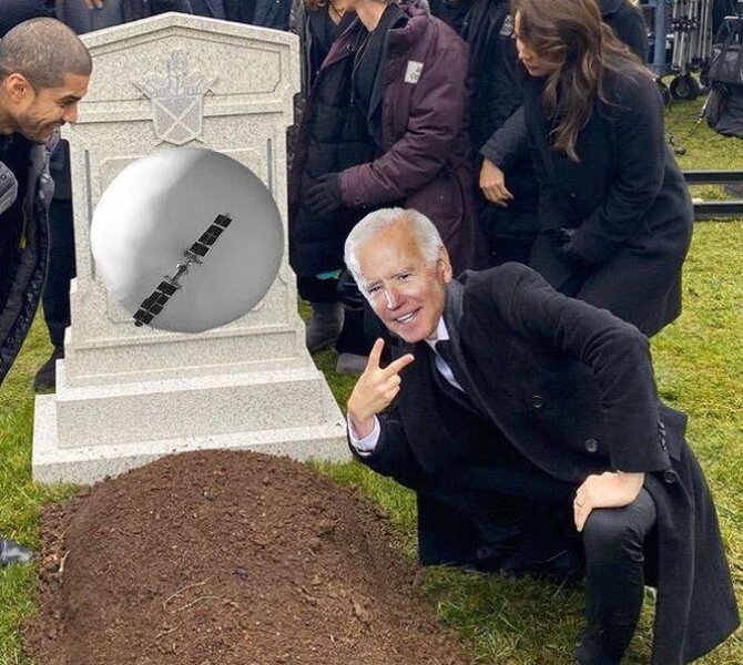 Biden Balloon.JPG