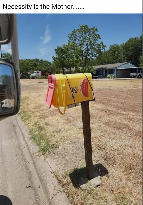 Redneck Postal Box.jpg