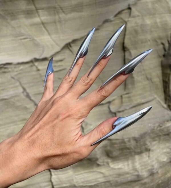 Finger Nails.jpg