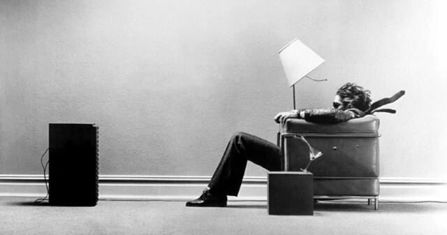 blown-away-guy-from-a-maxell-ad-pic-goes-hard-feel-free-to-v0-x4imqz6ystt81.jpg