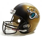 nfl-deluxe-replica-helmet-by-riddell-jaguars-d-20130822163618793~2354278w.jpg