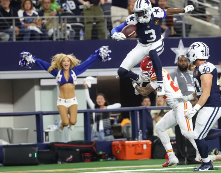 1764320145305.png 1764320145305.png